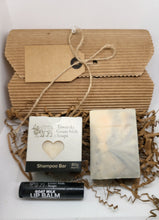 Load image into Gallery viewer, Gentleman's Goat Milk Grooming To Go Gift Set