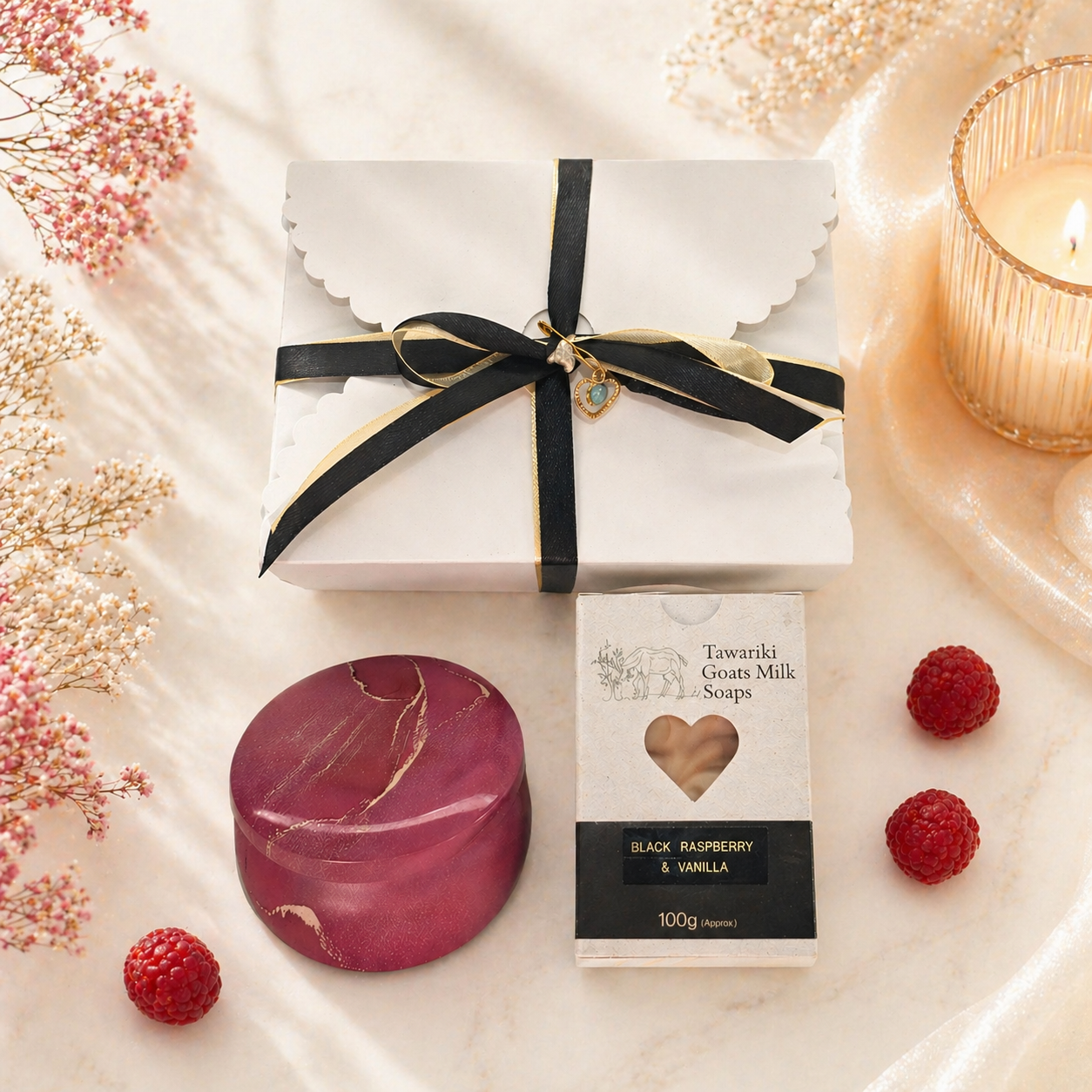 The Candlelight Glow Gift Set